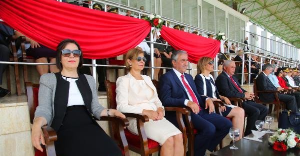 19 Mayıs Atatürk’ü Anma, Gençlik ve Spor Bayramı KKTC’de törenlerle kutlandı