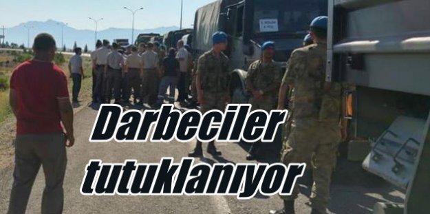 Askeri darbe son durum; Cuntacılar tutuklanıyor, Tutuklanan darbecilerin isimleri
