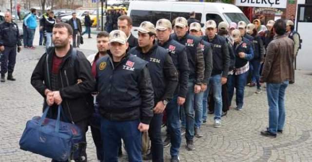 Bursa'da FETÖ operasyonu, Yunanistan'a kaçarken yakalandılar