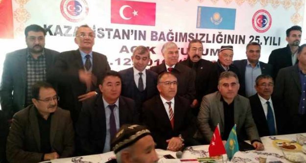 Kazakistan Bağımsızlığı'nın 25. yılında; İstanbul'da kutlama var