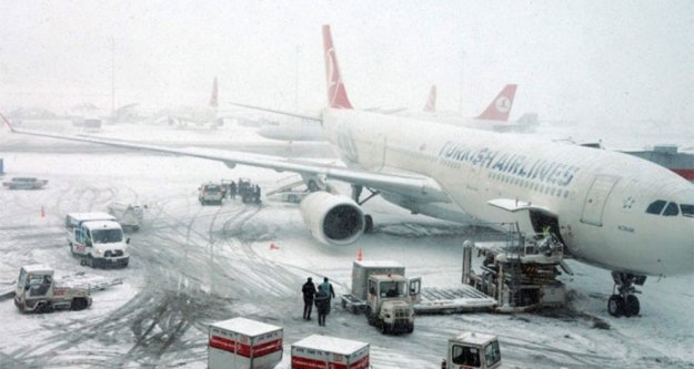 Atatürk havalimanı kapandı