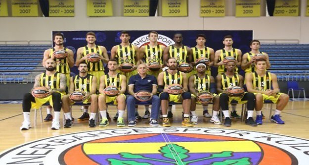 Fenerbahçe Armani Milan’ı ağırlıyor    