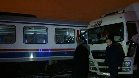 Kütahya’da tren kazası 1 ölü 5 yaralı