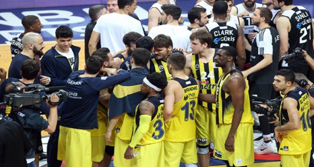 Fenerbahçe-Beşiktaş Sompo Japan seride 2.ci maça çıkıyorlar