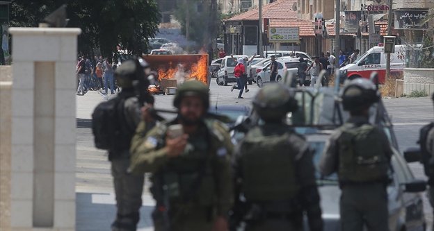 Batı Şeria'daki gösterilere İsrail askerleri müdahale etti 