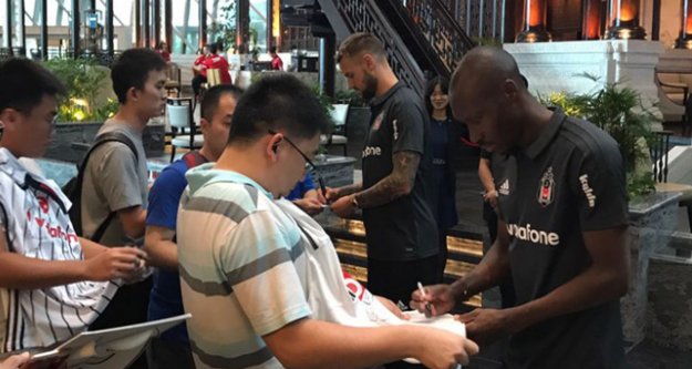 Çinli futbolseverlerden Beşiktaş'a büyük ilgi