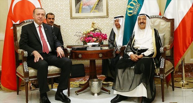 Cumhurbaşkanı Erdoğan ile Kuveyt Emiri Sabah bir araya geldi
