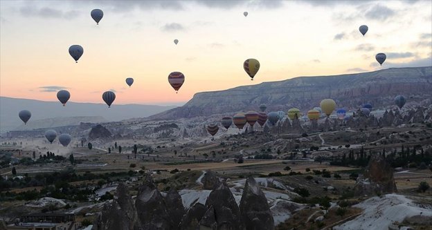 Kapadokya turizmini balonlar 'uçurdu'