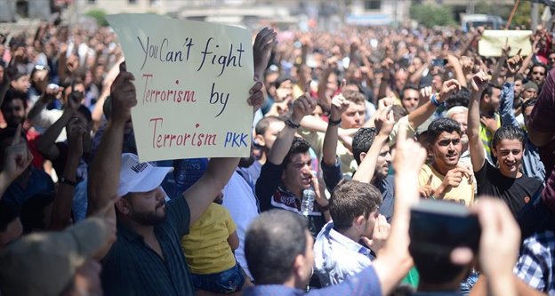 Suriye'de Türkiye'ye destek gösterisi