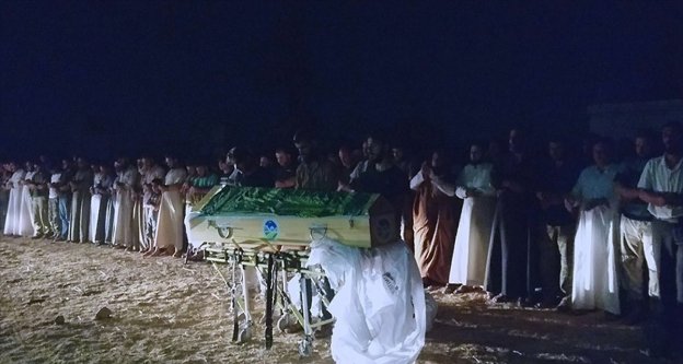 Suriyeli anne ve bebeğinin cenazeleri toprağa verildi