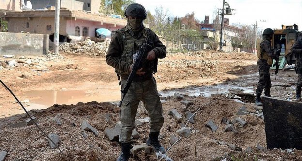Ağrı'da terör örgütü PKK/KCK operasyonu: 22 gözaltı 