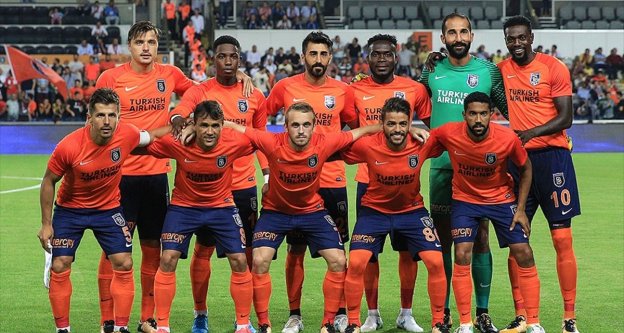 Medipol Başakşehir, Şampiyonlar Liginde avantaj için sahada