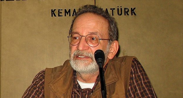 Yazar, çevirmen Ahmet Cemal vefat etti
