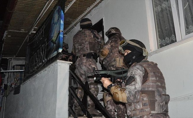 Bursa'da El-Nusra terör örgütüne operasyon