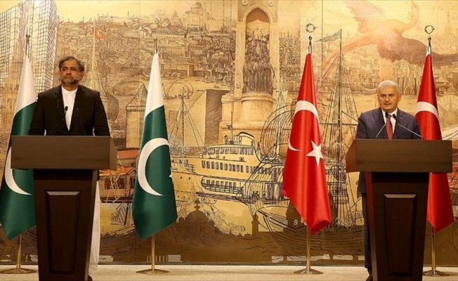 Başbakan Yıldırım, Pakistan Başbakanı Abbasi ile görüştü