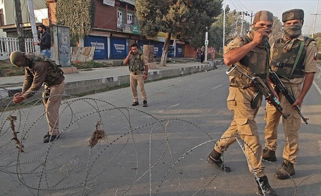 Cammu Keşmir'de çatışma: 2 Hint askeri ve 1 direnişçi öldü