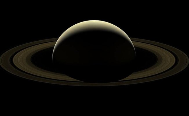 Cassini'nin Satürn'e 'son bakışı'