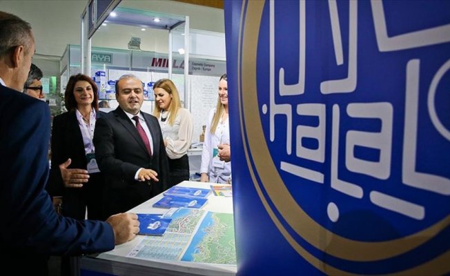 Ekonomi Bakanı Zeybekçi: Helal pazarın yüzde 80’i gayrimüslimlerin