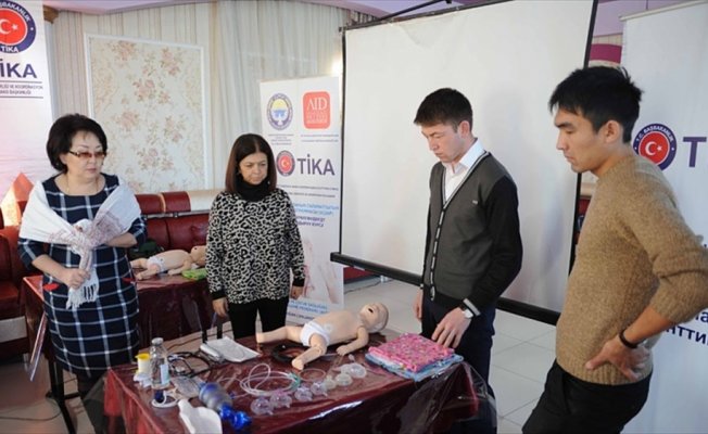 TİKA'dan Kırgızistan'a sağlık eğitimi desteği