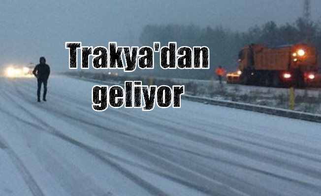 Trakya'da kar yağışı başladı; İstanbul'a doğru geliyor