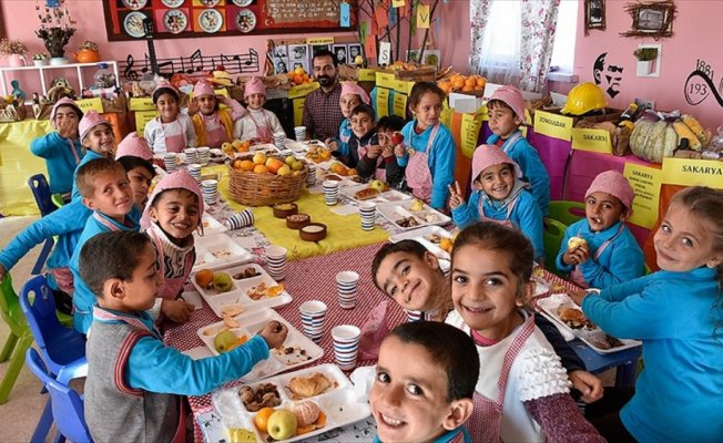 Türkiye'nin yöresel lezzetleri Surlu çocukların sofrasında