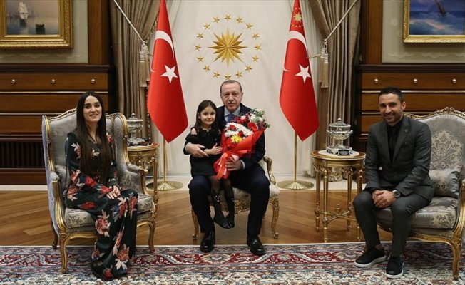 Cumhurbaşkanı Erdoğan 4 yaşındaki Irmak'ı kabul etti