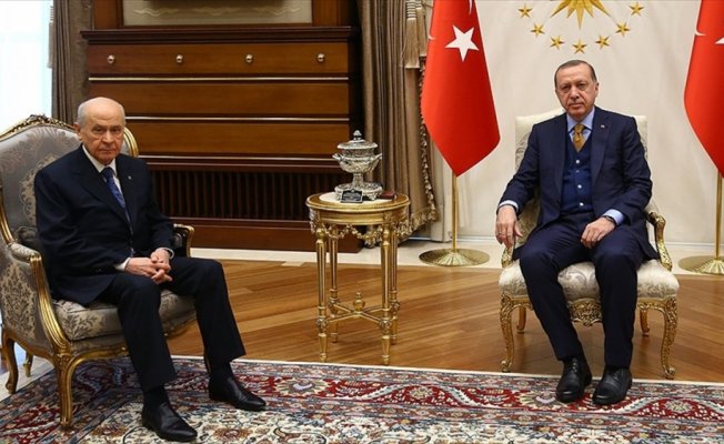 Cumhurbaşkanı Erdoğan ile Bahçeli  Zeytin Dalı Harekatı'nı görüştü