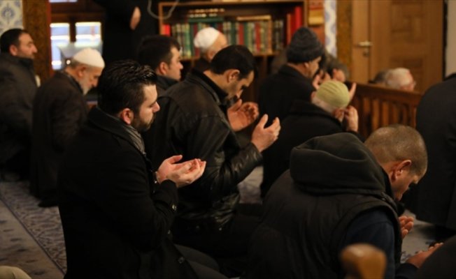 Hacı Bayram Camisi'nde Mehmetçik'e dua