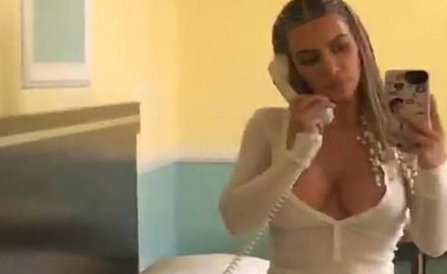 Kardashian iç çamaşırı şovuna devam ediyor