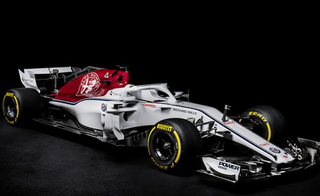 Alfa Romeo, Sauber F1 Takımı'nın yeni aracı C37 görücüye çıktı