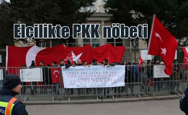 PKK'nın elçilik saldırısına karşı vatandaşlar nöbette