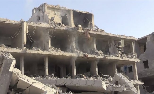 Afrin'de teröristlerin bomba tuzakladığı binada patlama: 11 ölü