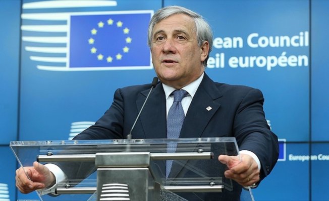 AP Başkanı Tajani: Suriye'de insanlık yok oluyor