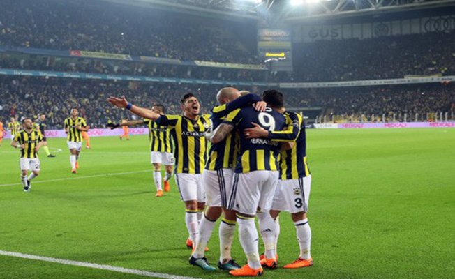 Fenerbahçe, Galatasaray  derbisine doğru
