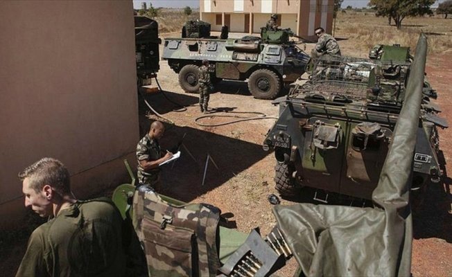 'Fransa'nın Afrika'daki askeri operasyonları sivil kayıplarına neden oluyor'