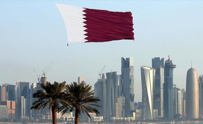'Katar, 2022 FIFA Dünya Kupası'na ev sahipliği yapacak tek ülke'