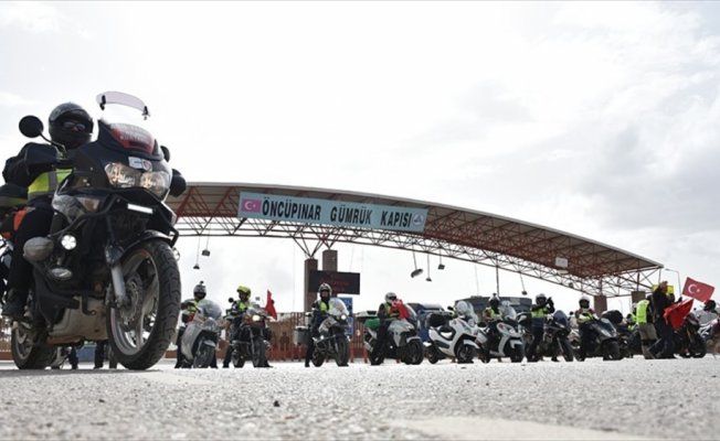 Motosiklet tutkunlarından Zeytin Dalı Harekatı'na destek