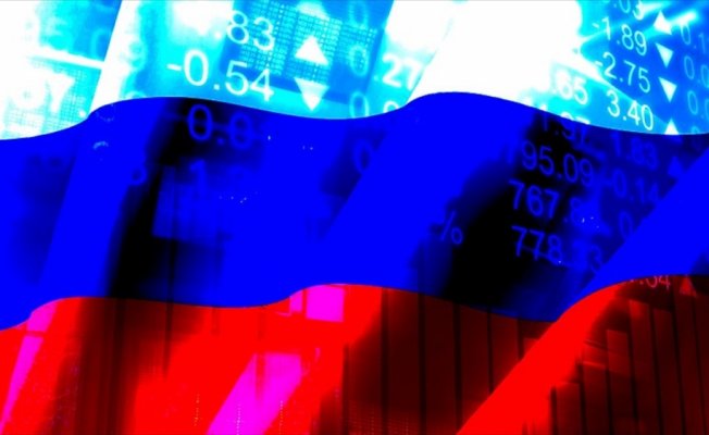 Rusya'da 'diplomat krizinin' ardından ruble ve borsa düşüşte