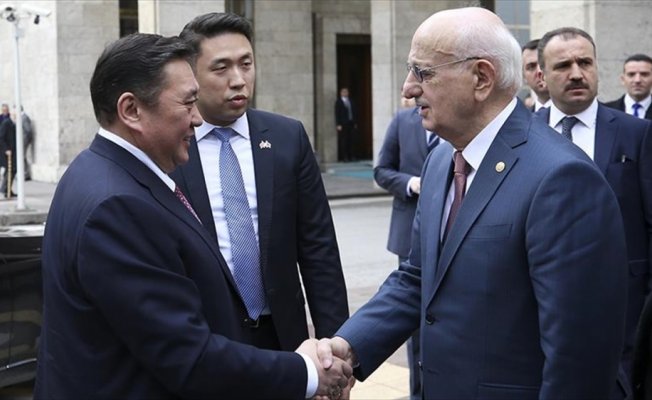 Kahraman, Moğolistan Meclis Başkanı Enkhbold ile görüştü