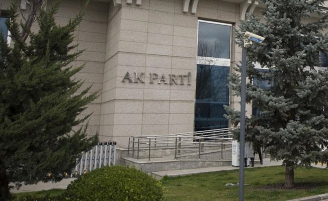 AK Parti'ye milletvekili aday adaylığı için 3 bin 500 başvuru yapıldı