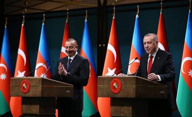 'Azerbaycan'la yeni projeleri hayata geçireceğiz'