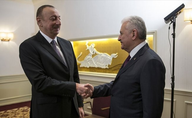 Başbakan Yıldırım'dan Aliyev'e tebrik telefonu