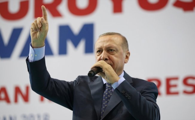 Cumhurbaşkanı Erdoğan: Sen darbe karşıtı değil darbecisin