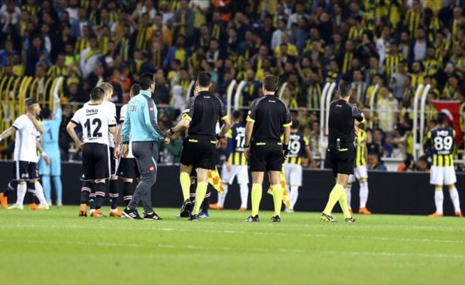 Fenerbahçe ve Beşiktaş PFDK'ye sevk edildi