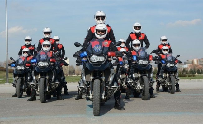 Motosikletli polis timleri yaygınlaştırılıyor