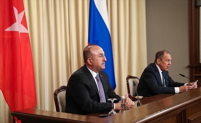Dışişleri Bakanı Çavuşoğlu, Lavrov ile Suriye ve Humus'u görüştü