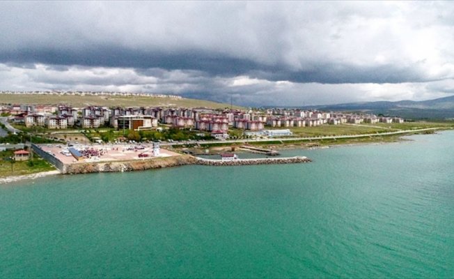 Görevlendirme yapılan belediye Erciş'in çehresini değiştirdi