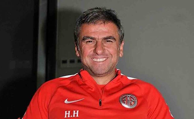 Hamza Hamzaoğlu Antalyaspor'u bıraktı