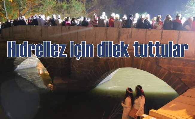Tunca Nehri'nde Hıdrellez dilekleri aktı