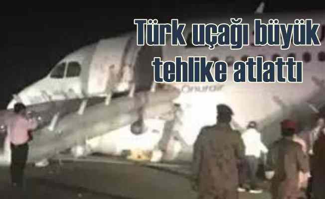 Türk uçağı S. Arabistan'da büyük tehlike atlattı